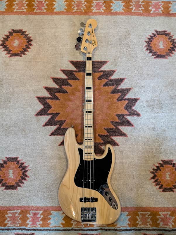 Fender American Vintage '75 Jazz Bass with Maple Fretboard 1999 - 2012 - Natural image 1