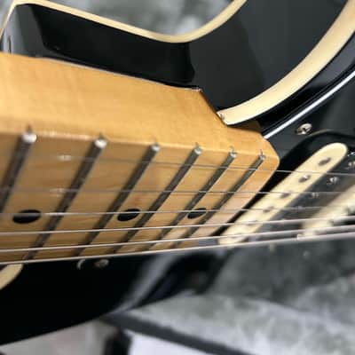 Fender Players Series Stratocaster 2018 HSH - Black image 15