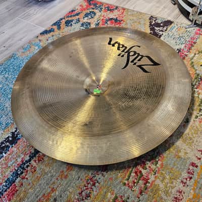 Zildjian 18" China Boy High Cymbal 1425g image 5
