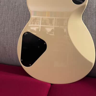Yamaha SG2000 limited edition 2009 - Vintage White image 15