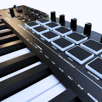 M-Audio Oxygen Pro 25 – MIDI Keyboard Controller – Excellent Condition image 5
