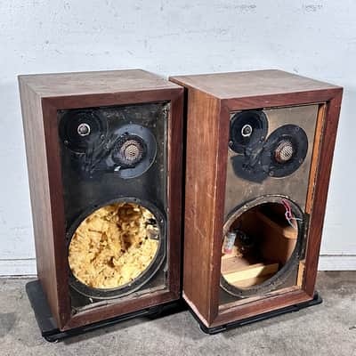 Acoustic Research AR3a Vintage Speakers Pair