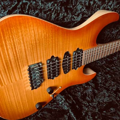 Suhr Custom Shop Modern Honey Amber Burst image 3