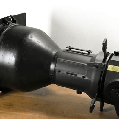 Martin ELP CL Color LED Ellipsoidal Light w/ ETC 10 Degree Lens Tube CG012HN image 3