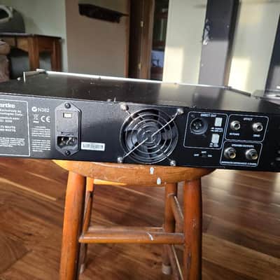 Hartke HA2500 250-Watt Bass Amp Head 2004 - Present - Silver image 6