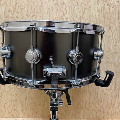 DW Collector's Series Black Nickel Over Brass 6.5x14" Snare Drum 2011 - 2021 - Black Nickel with Chrome Hardware image 3