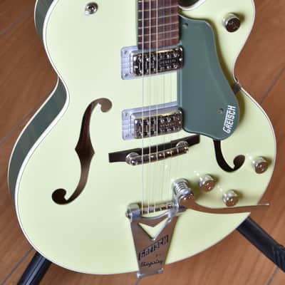 Gretsch G6118T-SGR Players Edition Anniversary 2-Tone Smoke Green Bigsby image 11