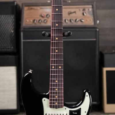 Fender Vintera III Early '60s Stratocaster Electric Guitar - Black with Gig Bag image 5