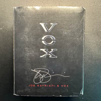 Vox Satriani Satchurator w/box & docs image 7