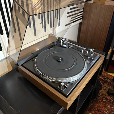 Dual 1264 Automatic Belt-Drive Turntable 1980 Bild 5