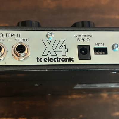 TC Electronic Ditto X4 Looper 2016 - Present - Black image 3