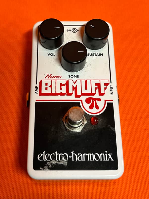 Electro-Harmonix Nano Big Muff Pi Distortion / Sustainer 2013 - Present - White / Black / Red image 1