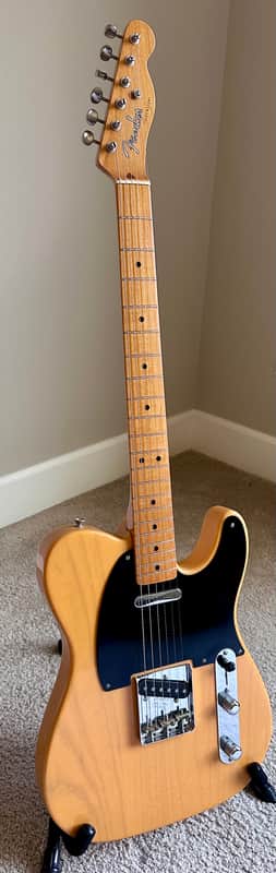 Fender American Vintage '52 Telecaster - Butterscotch Blonde image 1