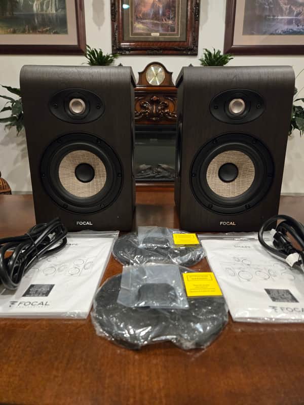 Focal Shape 50 5" Powered Studio Monitors (Pair) image 1