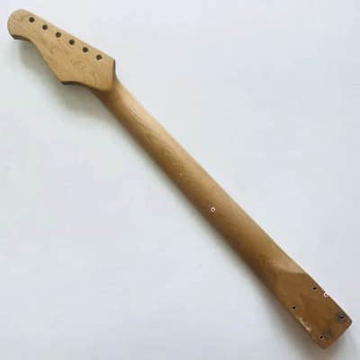 White Harley Benton Guitar Strat Style Maple Neck, Rosewood 22 Frets Fingerboard image 2