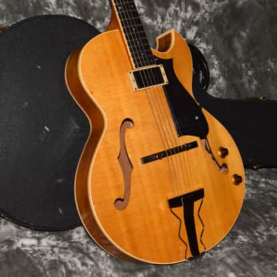 2006 Heritage - H575 MH Carved Spruce Top - Natural image 1
