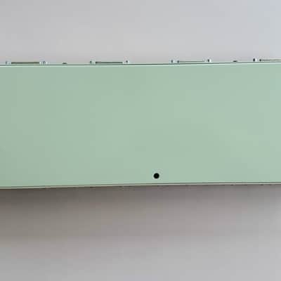 Radial LX8 8-Channel Line Splitter 2023 - Present Tan image 3