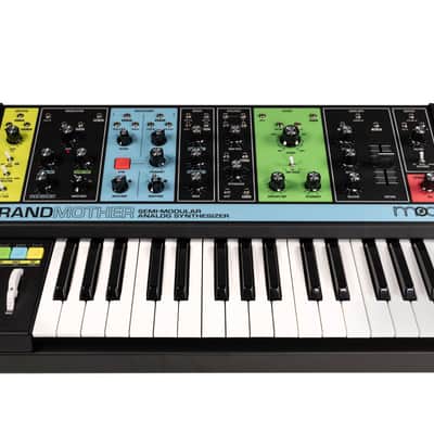 Moog Music Mod Grand 06 Grandmother