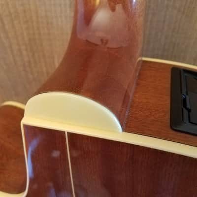 Takamine EG260C-BSB Cutaway Acoustic Electric Guitar Brown Sunburst image 8