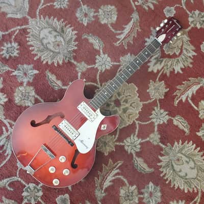 Lift off with this stunning 1971 Harmony H54/1 Rocket! image 2