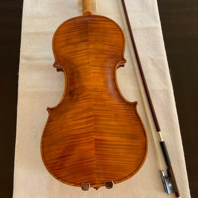 Beautiful 4/4 Violin image 2