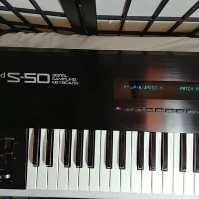 Roland S-50 Digital Sampling Keyboard image 3