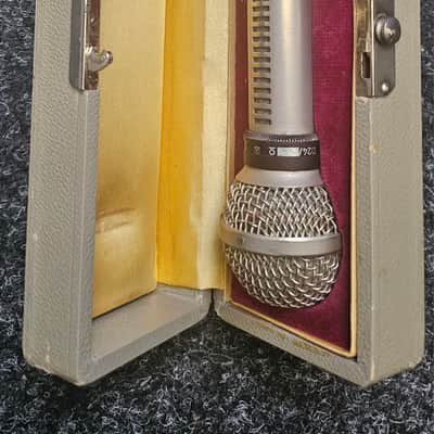 Vintage AKG D24/200ohm in original box image 2