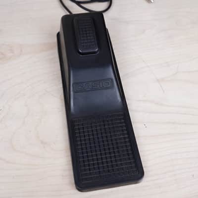 Casio Sustain Pedal Vintage Black image 2