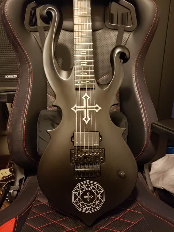 ESP Edwards E-JF-X Jeune Fille, Moi Dix Mois, Mana guitar, Matte