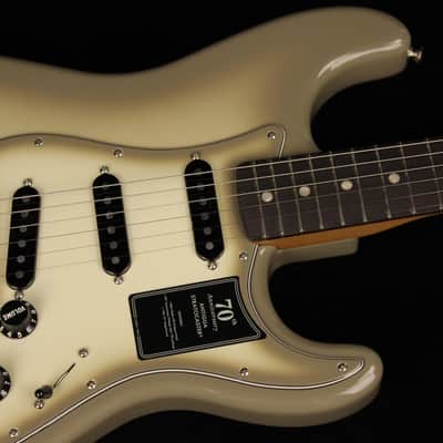 Fender 70th Anniversary Vintera II Stratocaster (#155) image 6