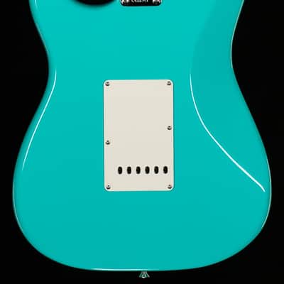 Fender American Vintage II 1957 Stratocaster Maple Fingerboard Sea Foam Green (844) image 4