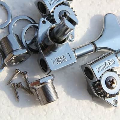 Wilkinson  Vinage Open Bass Guitar Tuning Pegs R4 in Chrome image 2