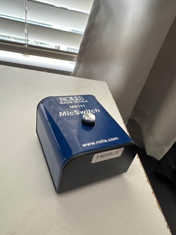 Rolls MS111 2000s - Blue image 1