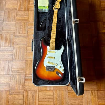 Fender Stratocaster MIJ 1984-1987 – Sunburst / Maple – System I Tremolo + Fender Hardshell Case image 10