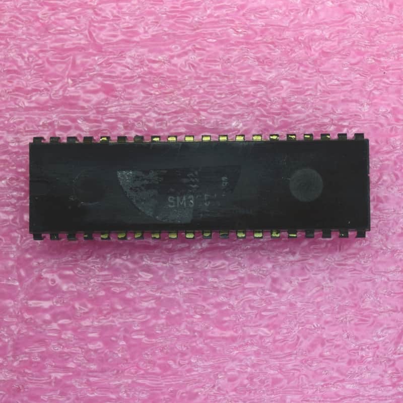 SM305A IC chip used as Matrix/Divider for Keyboards, Electronic Organs and Synthesizers. DIP40 image 1