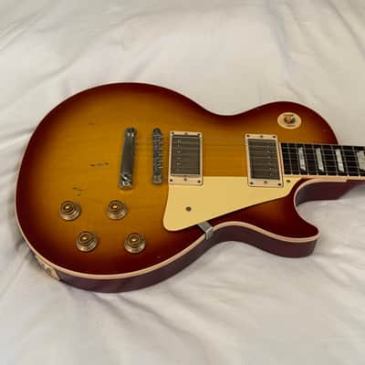 Gibson Les Paul Standard - Light Aged - Honey Burst image 2