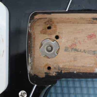 Vintage 1989 Fender Standard Series Stratocaster Kahler 2520 Traditional Fulcrum Tremolo & Nut Original Fender Logo Case Strap Locks Wow image 13