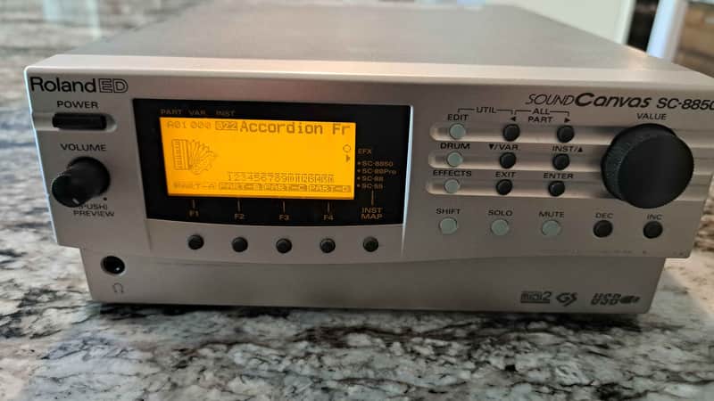 Roland ED SC-8850 1999 - Silver image 1