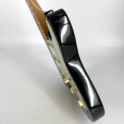 2017 Fender Parallel Universe Strat-Tele Hybrid – Limited Edition – 2-Tone Sunburst image 15