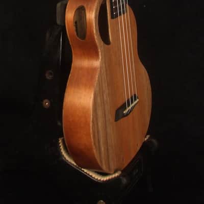 Handcrafted Soprano Ukulele, Solid Taiwania Archback, Turtle Inlay, Soft-bag, Bruce Wei UKB13-2002 imagen 4