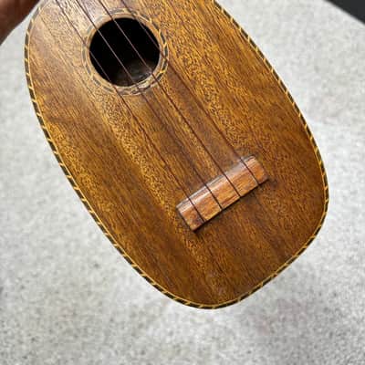 Kamaka Style 3 Pineapple Ukulele 1930s - Natural Mahogany image 5