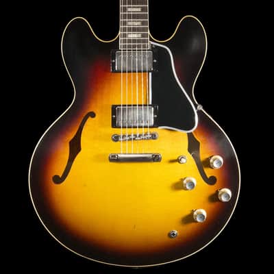 Gibson 1964 ES-335 Reissue VOS Guitar in Vintage Burst image 1