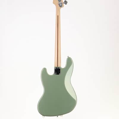 Fender Standard Jazz Bass Sage Green Metallic, Manufactured in 2002 [MZ2177226] (07/23) image 2