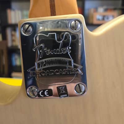 Fender Telecaster broadcaster  2022 - Blackguard blonde image 5