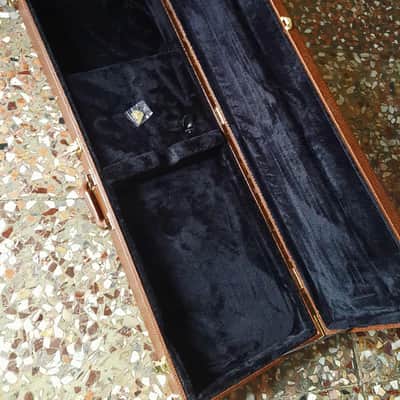 No Name Generic Bass Guitar hard case 2010's - Brown leatherette image 2