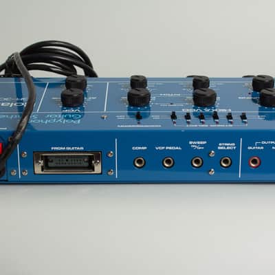 Roland GR-300 Polyphonic Guitar Synthesizer with G-505 Solid Body Electric Guitar (1982), ser. #B823723, original black tolex hard shell case. image 9