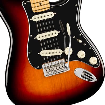 Fender American Professional Classic Stratocaster Maple FB 3-Color Sunburst with Bag image 3
