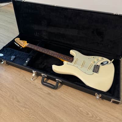 Fender American Vintage II '61 Stratocaster Olympic White + professional setup and re-fret ($500+ worth) image 1