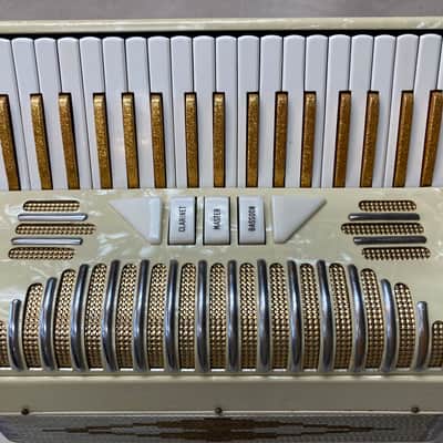 ITALIAN MADE STUDENT 2-REED ACCORDION #IMS66 image 2
