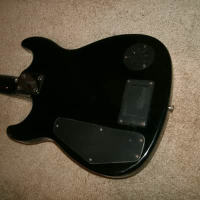 80's or 90's  Synsonics Terminator guitar black with built in speaker SEE VIDEO image 7